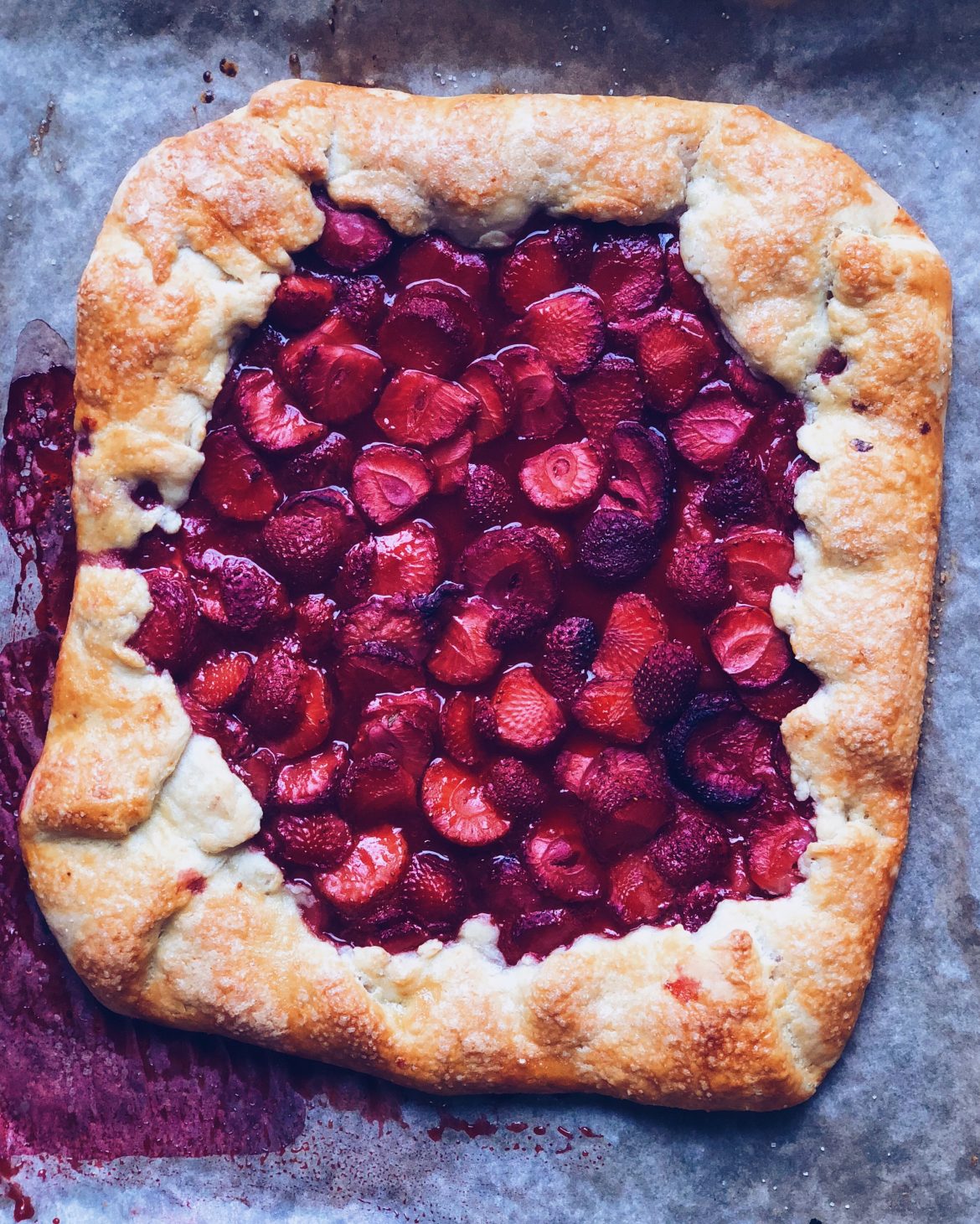 Galette z truskawkami.